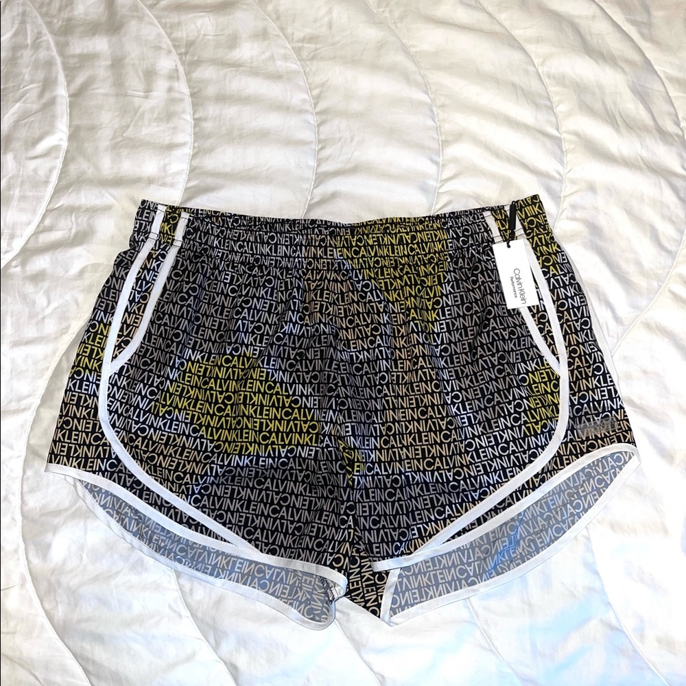 NWT Calvin Klein Performance Printed Pull-On Coordinating Running Shorts